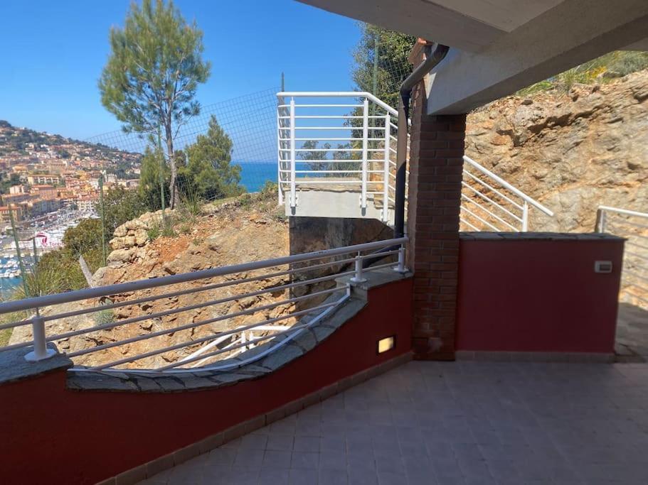 Luxury Beach House Порто Санто Стефано Екстериор снимка