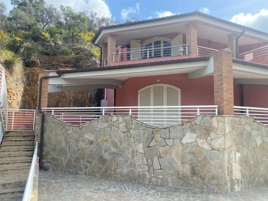 Luxury Beach House Порто Санто Стефано Екстериор снимка
